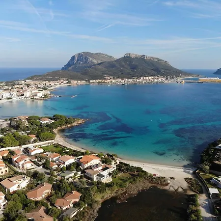 Camelia Apartment Golfo Aranci